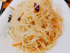 酸辣土豆丝-二红烧烤排骨串(麦岛店)