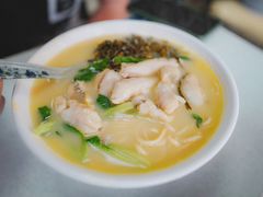 招牌黄鱼面-明呈黄鱼面馆(斜土路店)