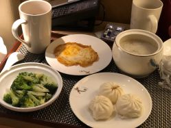 -臻康乃馨月子中心(集美店)