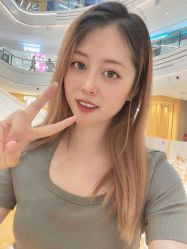 -丝语萱形象