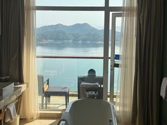 -杭州千岛湖滨江希尔顿度假酒店