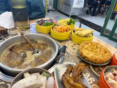 -顶上头·螺蛳火锅(五一新村店)