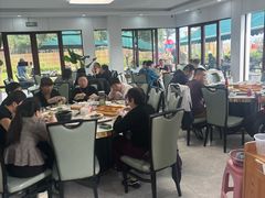 -七的湖·晚芳亭·阳澄湖农家菜·大闸蟹(莲花岛店)