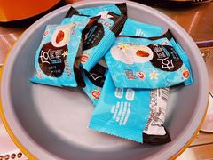-龍歌自助小火锅(市南金茂湾店)