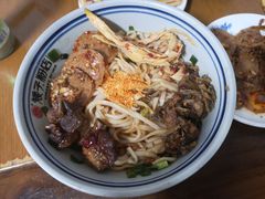 -矮子粉店1985·长沙米粉(湘春路店)