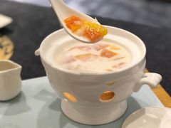 -燕庭·纯燕窝·甜品下午茶(南京西路店)