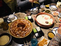 -三人行骨头王火锅(长寿店)