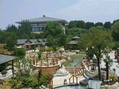 -华山御温泉度假村