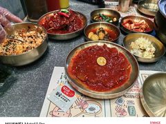 -草家酱蟹炭火烤肉店(珲春南路二店)