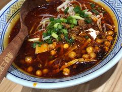 -魔都三兄弟酸辣粉·蘸卤炸串(虹桥万科店)