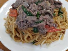 -正宗普宁豆干坊·洪记砂锅粥(红领巾路店)
