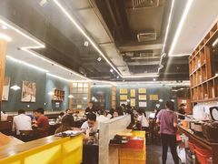 大堂-胡须佬鸡煲四季火锅店(石厦西村直营店)