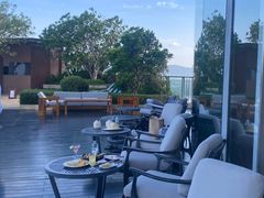 -瑰丽酒店·海吧·天际下午茶·现场DJ·天台酒吧