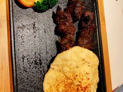 -鸣记脆皮烤鱼·海鲜烤鱼(三八广场店)