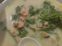 -鱼亨小鲜酸菜鱼(大信店)