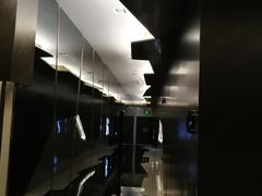 -英皇UA电影城(虹桥天地店)