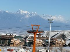 -丝绸之路山地度假区滑雪场
