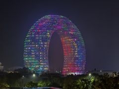 -湖州太湖旅游度假区-月亮广场