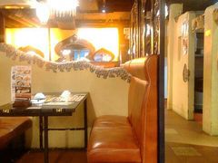 大堂-沙嗲王(加拿芬店)