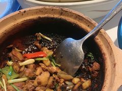 -八府香鸭·啫啫煲(华山路店)