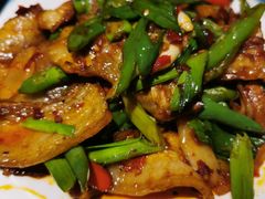 回锅肉-渝信川菜 · 川味家常菜(长安店)