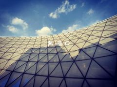 -新华文创·光的空间