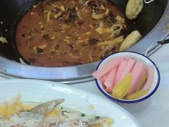 -丹水桥地锅鱼·翘嘴鲌·地方特色全鱼宴(丹江口大坝店)