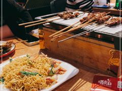 -喝丢一只鞋海鲜烧烤·海肠捞饭(东关街店)