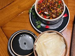 -雀舞云南菜(天津天河城购物中心店)