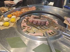-哈哈碳都·牛肋条无限自助烤肉(台江万达店)