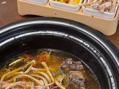 菌汤-菌乡缘·野生菌蒸汽鱼火锅(江边夜市店)
