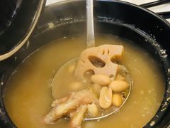 莲藕鸡脚汤（明火例汤）-文记壹心鸡(宝华路店)