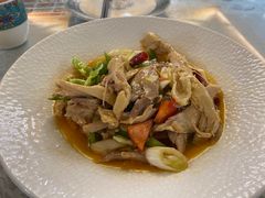 -汗腾格里·风味餐厅(新疆驻京办店)