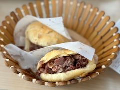 -闫家驴肉老店(华电一校店)