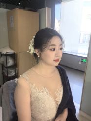 -城市花园婚纱摄影