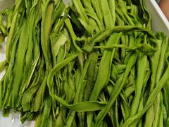 -鲁员外地锅鸡地锅鱼(古墩路店)