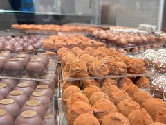 -Laderach 莱德拉(上海环贸iapm店)