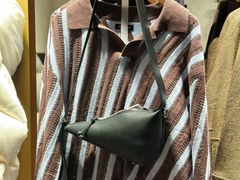 -URBAN REVIVO(上海中庚漫游城店)
