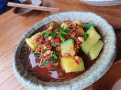 -郑件洋芋饭庄
