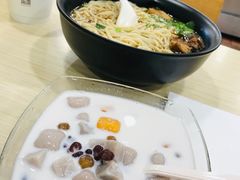 -李先生牛肉面大王(北京站售票厅餐厅)