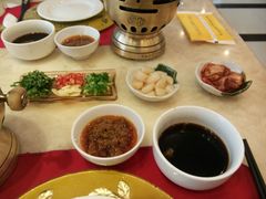 -胡记饭店(保工街店)