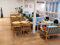-猫的天空之城概念书店(苏州平江店)