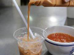 泰式奶茶-马里奥明星猪脚饭