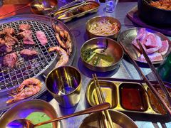 -釜山火炉·海鲜烤肉(紫藤路店)