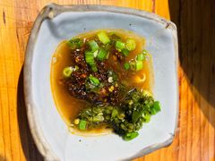 -野山舂·贵州现舂酸汤火锅(鸿通城店)