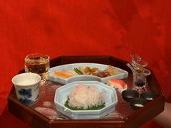 -龙悦湾酒家·八阵鱼生·渔人码头店
