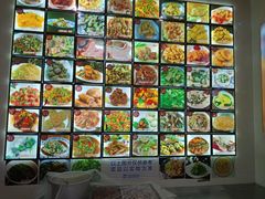 -芦茨金富饭庄·25年老字号·专做稻草鸡