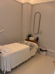 -苑苑vbeauty科技美容SPA