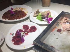 -小牛叔鲜切牛肉·火锅·烤肉自助(公济桥路店)