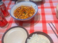 -笨豆腐居民楼菜馆•江西小炒(天津开发区店)